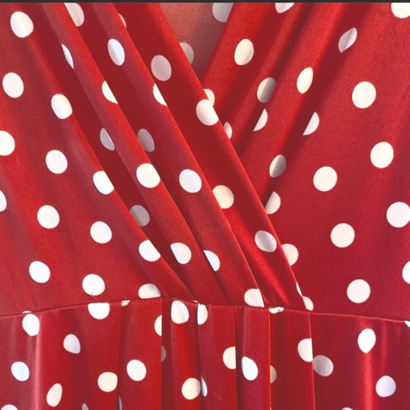🍄🐭 Minnie Mouse Red White Polka dot Toadstool Retro Vintage Soft Knit Dress M - Picture 3 of 4